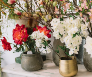 Поводы купить искусственные цветы